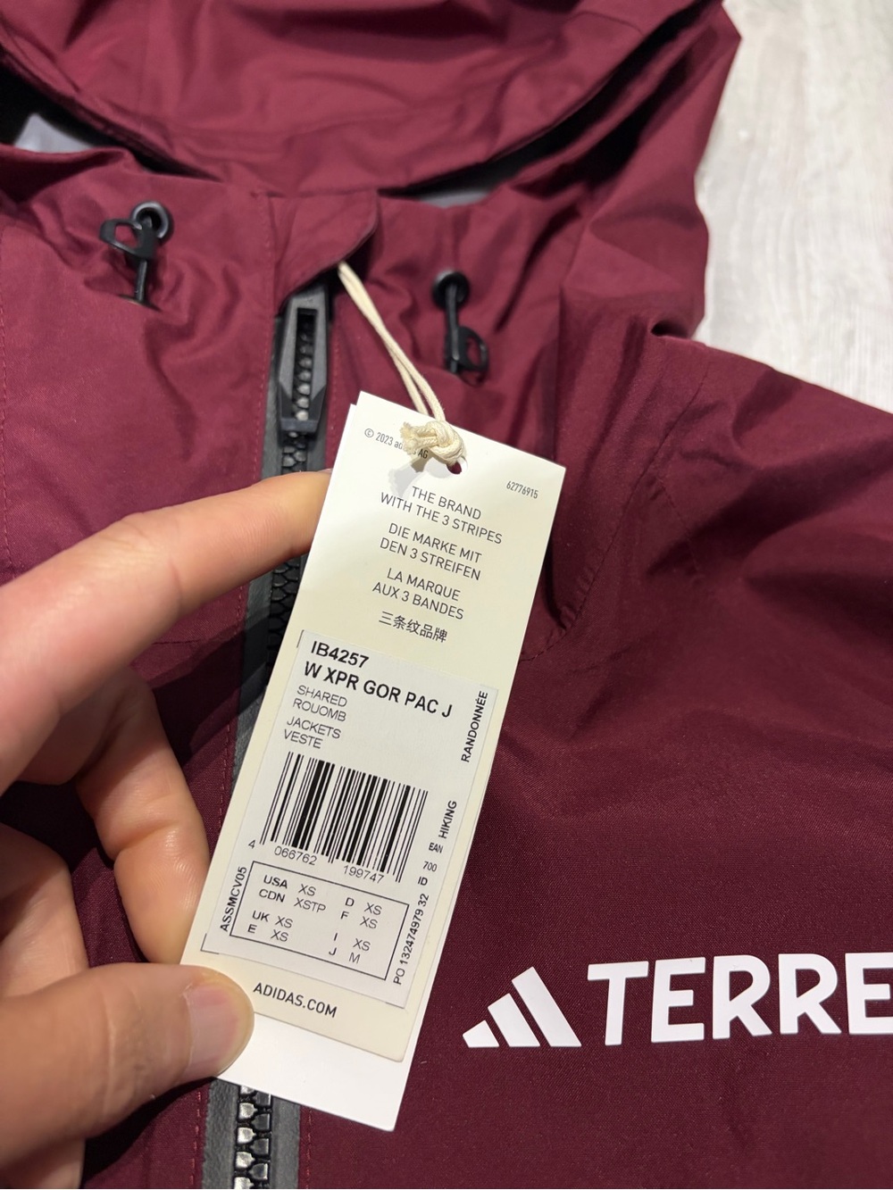 Adidas Terrex Gore-tex Rain Ski Snowboard Jacket Red Burgundy size XS - Picture 4 of 12